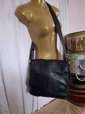 Coach Charles Small Messenger bag